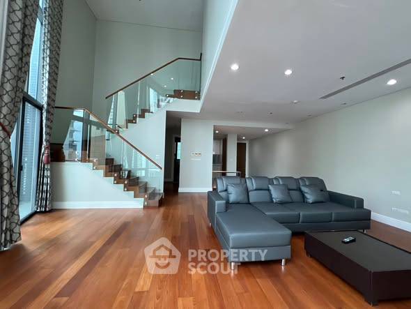 picture 21st-Floor 3-BR At Bright Sukhumvit 24, BTS Phrom Phong (ID 3197055) - 2/14