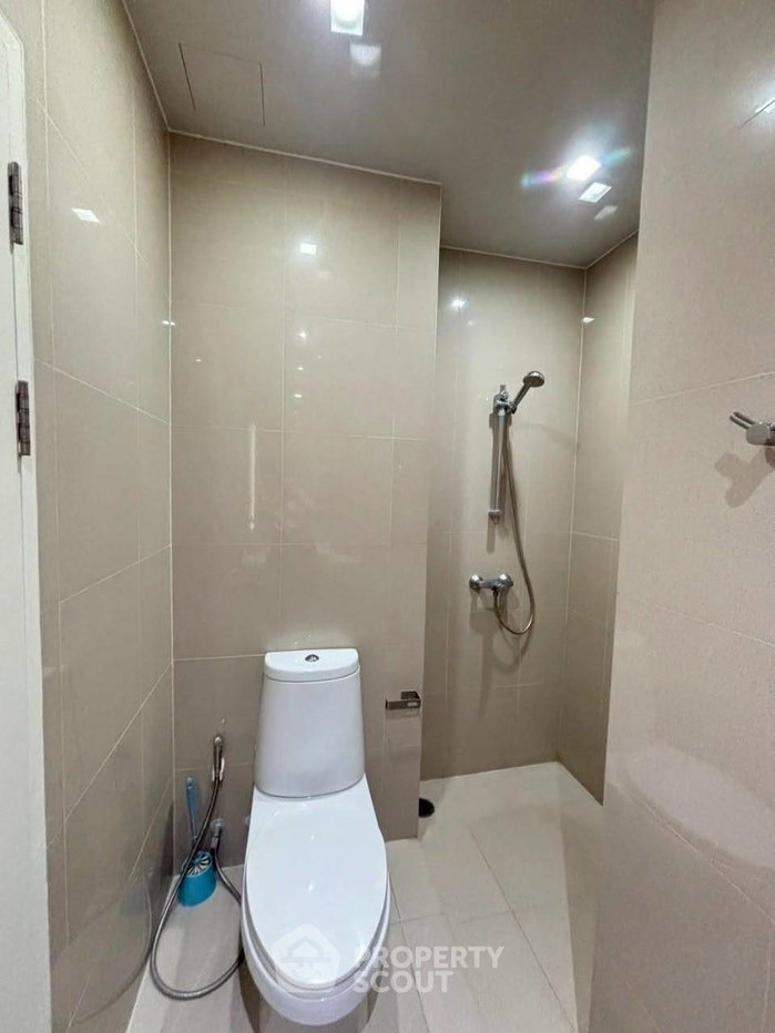 picture 19th-Floor 2-BR Noble Refine Prompong, 200m To BTS Phrom Phong (ID 3195211) - 9/17