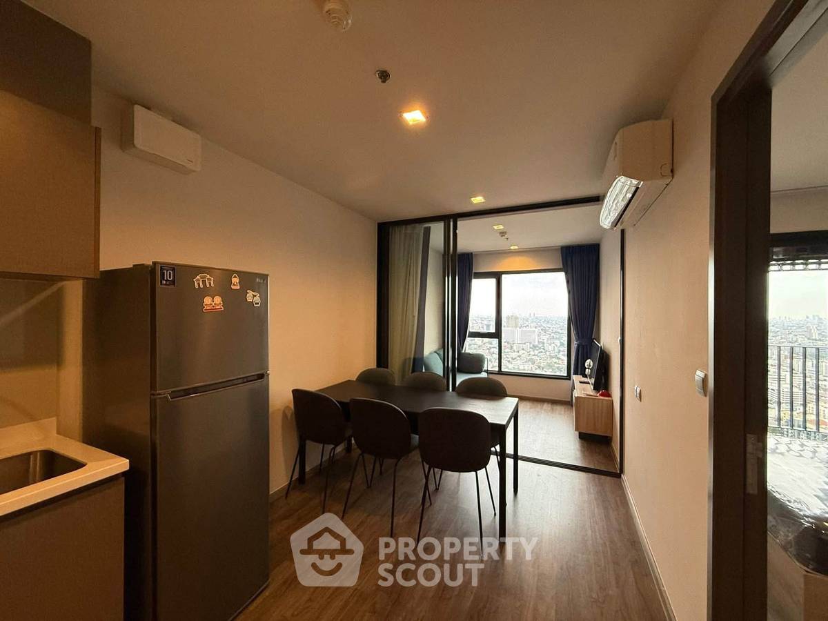 picture 38th-Floor 1-BR Life Ladprao Valley, 100m To BTS Ha Yaek Lat Phrao (ID 3197008) - 1/12