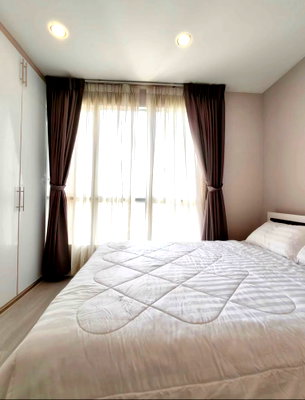 Condos for rent : S339 🔥 For Rent 📍 Life @ Ratchada 📍 ✅ Room available from August 25th. Next to MRT Huai Khwang. ❌ No parking space 🚗