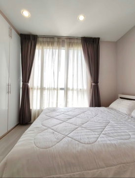 S339 🔥 For Rent 📍 Life @ Ratchada 📍 ✅ Room available from August 25th. Next to MRT Huai Khwang. ❌ No parking space 🚗