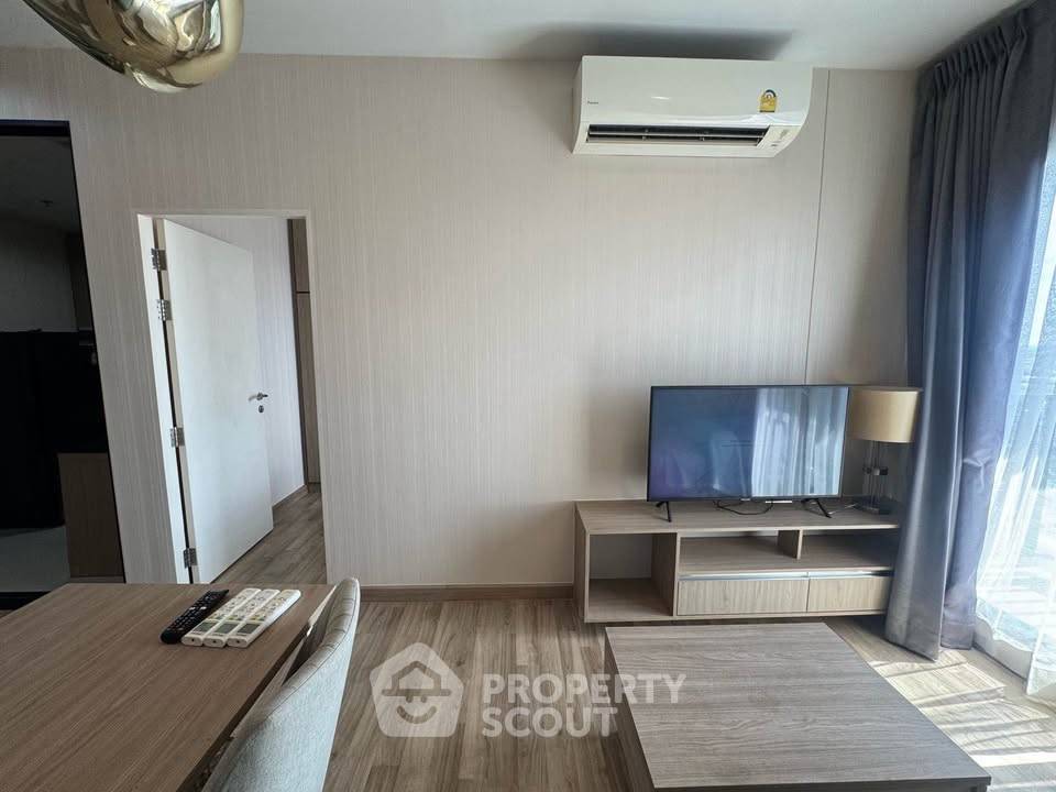 picture 28th-Floor 2-BR Niche Mono Sukhumvit-Bearing Near BTS Bearing (ID 3197747) - 4/25