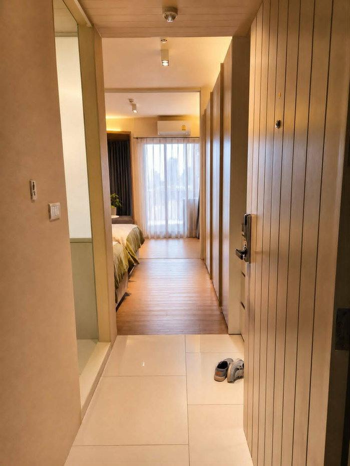 picture CONDO SELL WITH TENANT (Yield 7.5%) — TRIPLE Y RESIDENCE Direct MRT Samyan Access | Above Samyan Mitrtown - 6/15