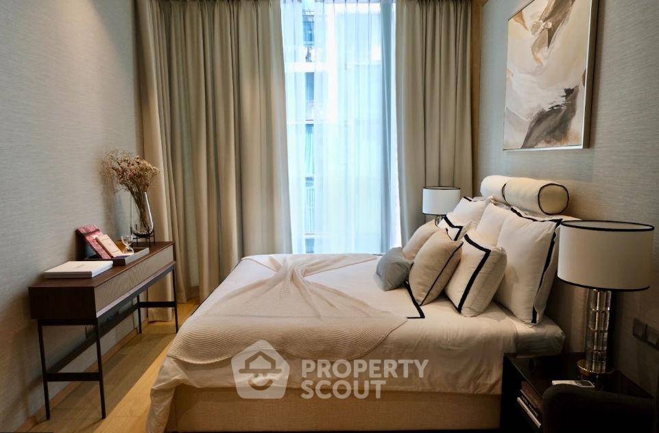 picture 2-BR 90 Sqm Condo At 28 Chidlom Near BTS Chit Lom (ID 3195989) - 8/29