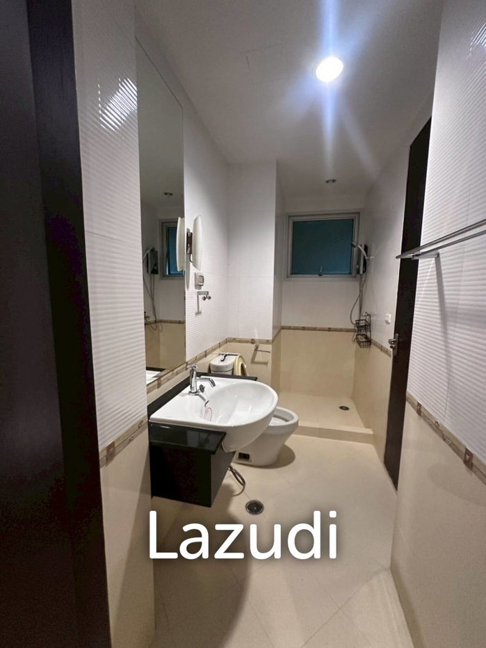 picture 84 sqm 2 Bed Condo on 8th Floor at The Address Siam Ratchathewi Bangkok - 7/14