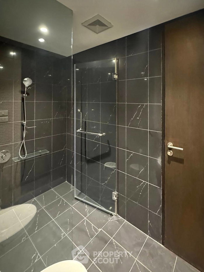 picture 2-BR Condo At Siamese Gioia Near MRT Phetchaburi (ID 2258711) - 17/18
