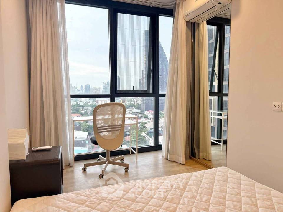 รูป ชั้น 15 ห้อง 1 ห้องนอน Oka Haus Sukhumvit 36 BTS ทองหล่อ (ID 2480471) - รูปที่ 4/13