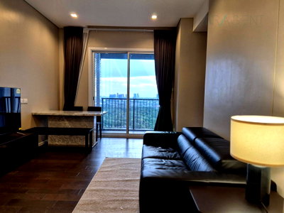 Condos for rent : For Rent Condo THE SAINT RESIDENCES Building C, Floor 24,2 bed room, Room size 57 sqm