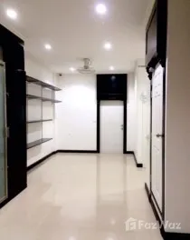 picture 4-Storey Townhome – 22.5 Sq. Wah, 5.5m Wide x 11m Deep 6678453 - 13/47