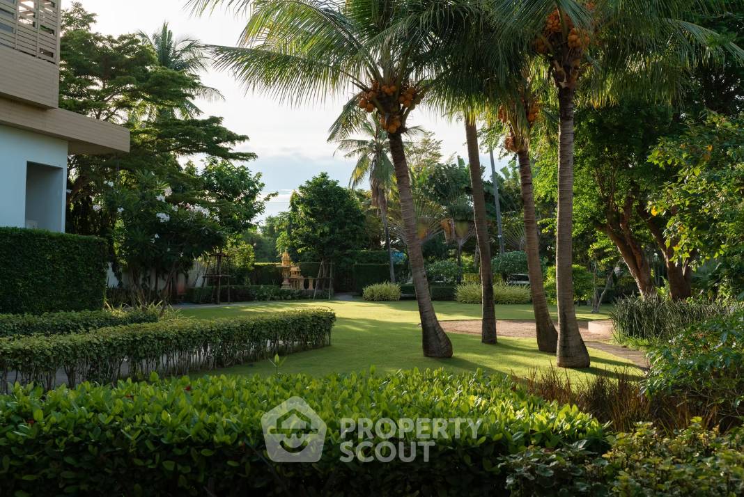 picture 6-BR House At Luxury Beachfront House In Prachuap (ID 3195635) - 19/22