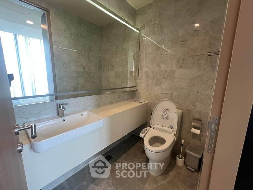 รูป คอนโด 2 ห้องนอน Noble Around Sukhumvit 33 ใกล้ BTS พร้อมพงษ์ (ID 3182374) - รูปที่ 6/14