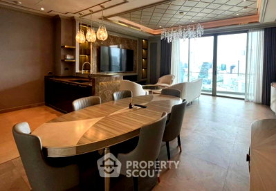 Condos for rent : Spacious 2-BR 150 Sqm At The Residences At Mandarin Oriental, Bangkok Near BTS Saphan Taksin (ID 3195479)