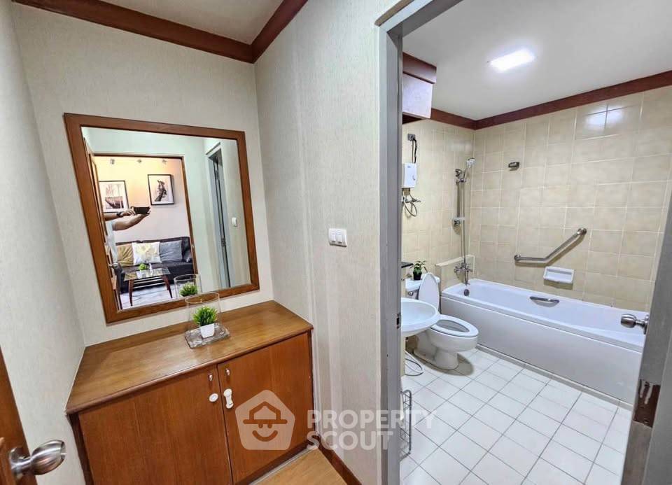 picture 32nd-Floor 1-BR At The Waterford Diamond Tower Sukhumvit, BTS Phrom Phong (ID 3197611) - 8/8