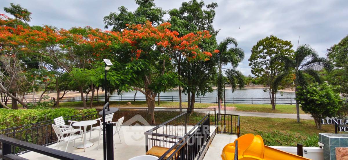 picture Spacious 6-Bedroom Villa With 350 Sqm In Pattaya (ID 3195794) - 10/17