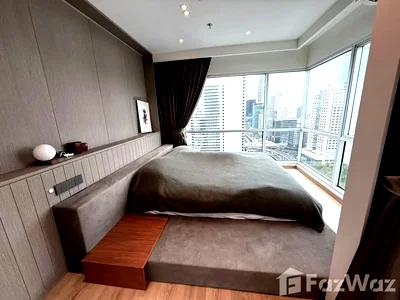 คอนโด BTS เซนต์หลุยส์ : ขาย คอนโด 2 ห้องนอน ในโครงการ สีลม สวีท 6680032