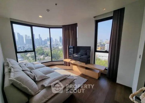 2-BR Condo At Ideo Q Sukhumvit 36 Near BTS Thong Lor (ID 3196905)