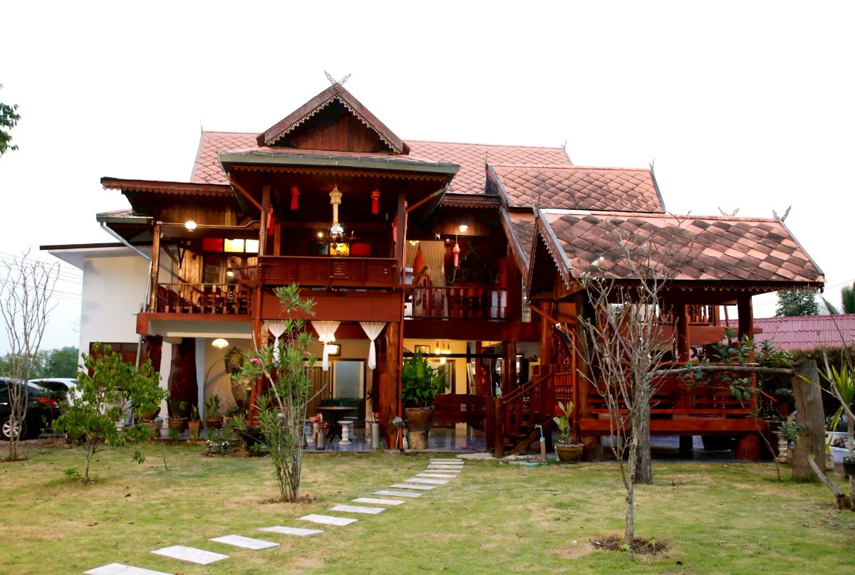 รูป 🏡✨ ให้เช่าบ้านเรือนไทยไม้สัก พร้อมสระว่ายน้ำส่วนตัว | หางดง เชียงใหม่ ✨🏡 - รูปที่ 1/13