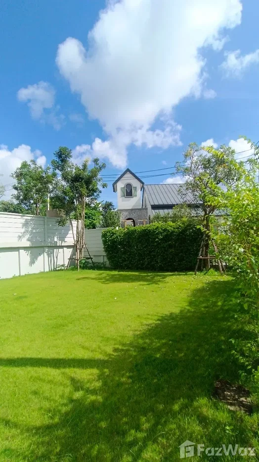 picture 4BR Corner House with Large Private Garden 6672726 - 4/23