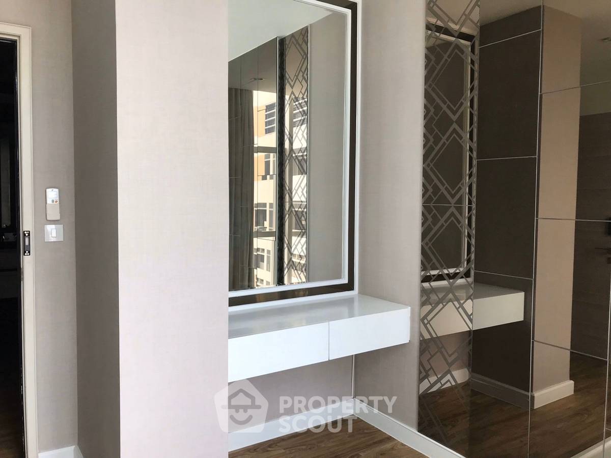 รูป ขายคอนโด 2 ห้องนอน ชั้น 15 The Room Sathorn ใกล้ BTS เซนต์หลุยส์ (ID 3191656) - รูปที่ 8/11