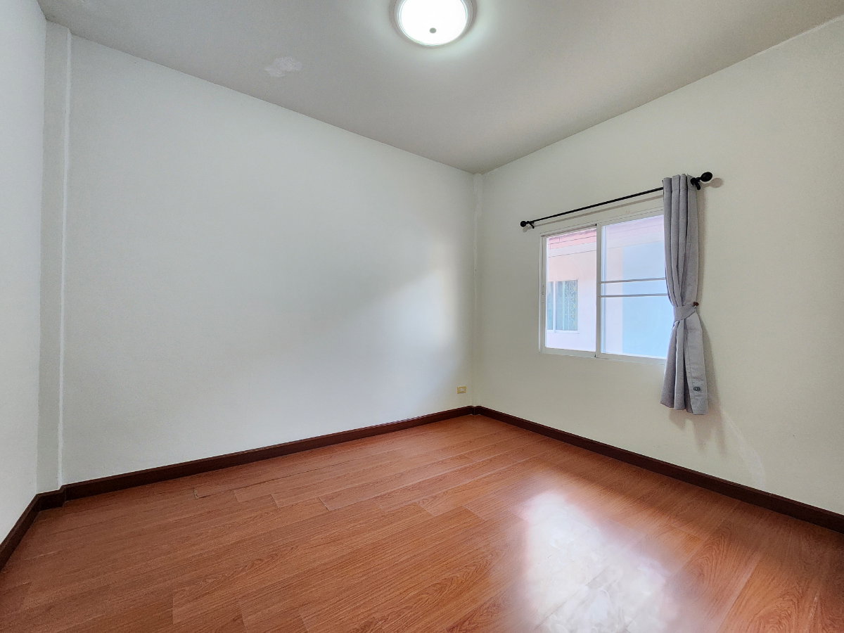 picture TOWNHOUSE (Phanason Residence Village) - 19/21