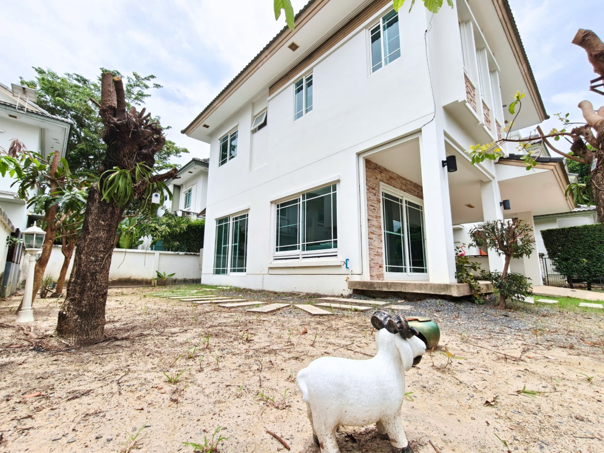 รูป บ้านเดี่ยวพร้อมอยู่ที่มีส่วนกลางระดับ Luxury โครงสร้างดีไม่ต้องซ่อม คุ้มค่าที่สุด ใกล้โรงเรียนนานาชาติชื่อดัง - รูปที่ 20/26