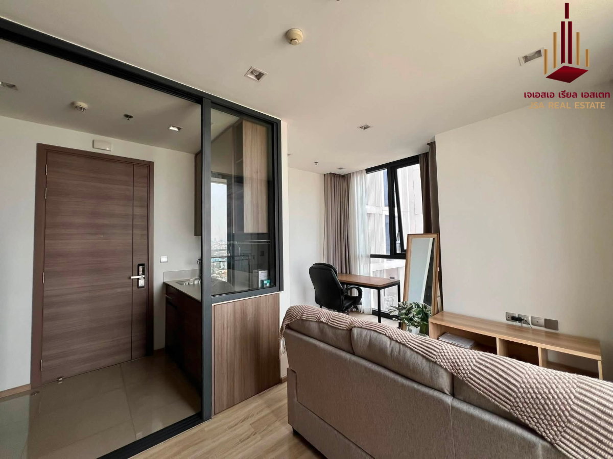picture ✨ For Sale : The Line Phahon-Pradipat Condo ✨  💰 Only 6,650,000 THB - 3/10