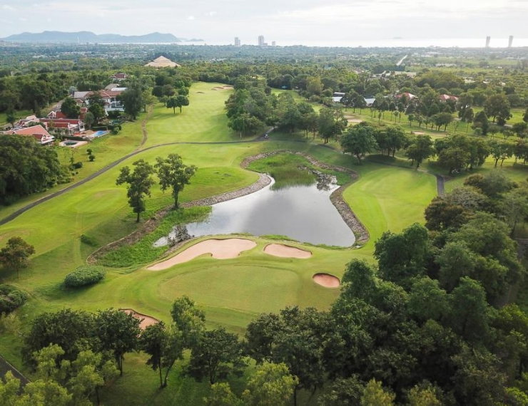 picture Land for sale Finix Golf club - 5/17