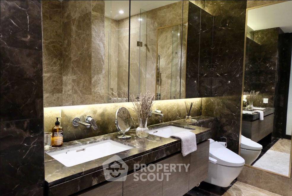 picture 2-BR 90 Sqm Condo At 28 Chidlom Near BTS Chit Lom (ID 3195989) - 18/29