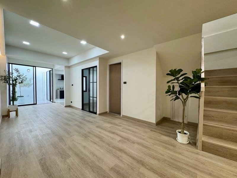 รูป SAI115🏡 ทาวน์โฮมที่ให้ฟีลเหมือนอยู่บ้านเดี่ยว ในงบไม่ถึง 5 ล้าน - รูปที่ 8/12