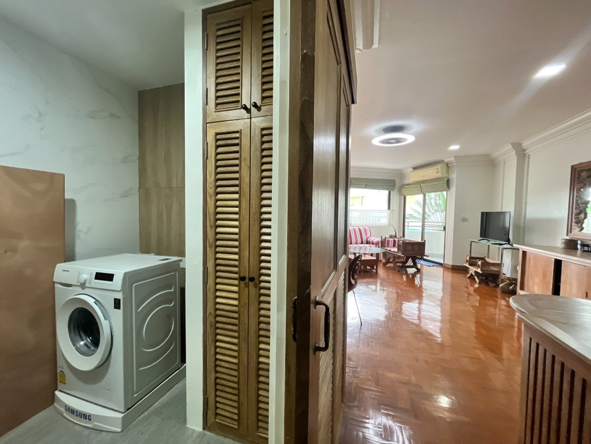 picture Spacious Riverside Condo with Doi Suthep & Ping River Views - 8/20