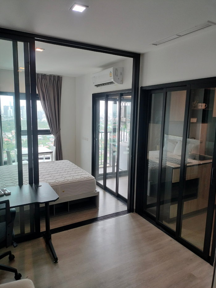 picture Rent: The Base Phetkasem Condo *Plus Walk in Closet* at line: @homefinder - 9/12