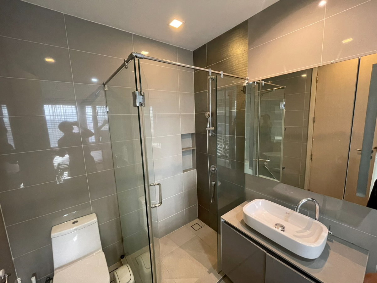 รูป M Phayathai ⚡️ ยูนิตว่าง พร้อมอยู่ ⚡️ ใกล้ BTS อนุสาวรีย์ชัยสมรภูมิ Rental Price :28,000 Baht / Month 49 sp.m. - รูปที่ 10/11