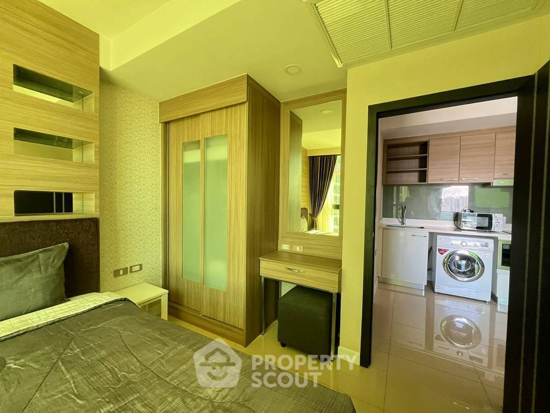 picture 16th-Floor 1-BR At Dusit Grand Condo View, Jomtien Beach (ID 3197031) - 6/10