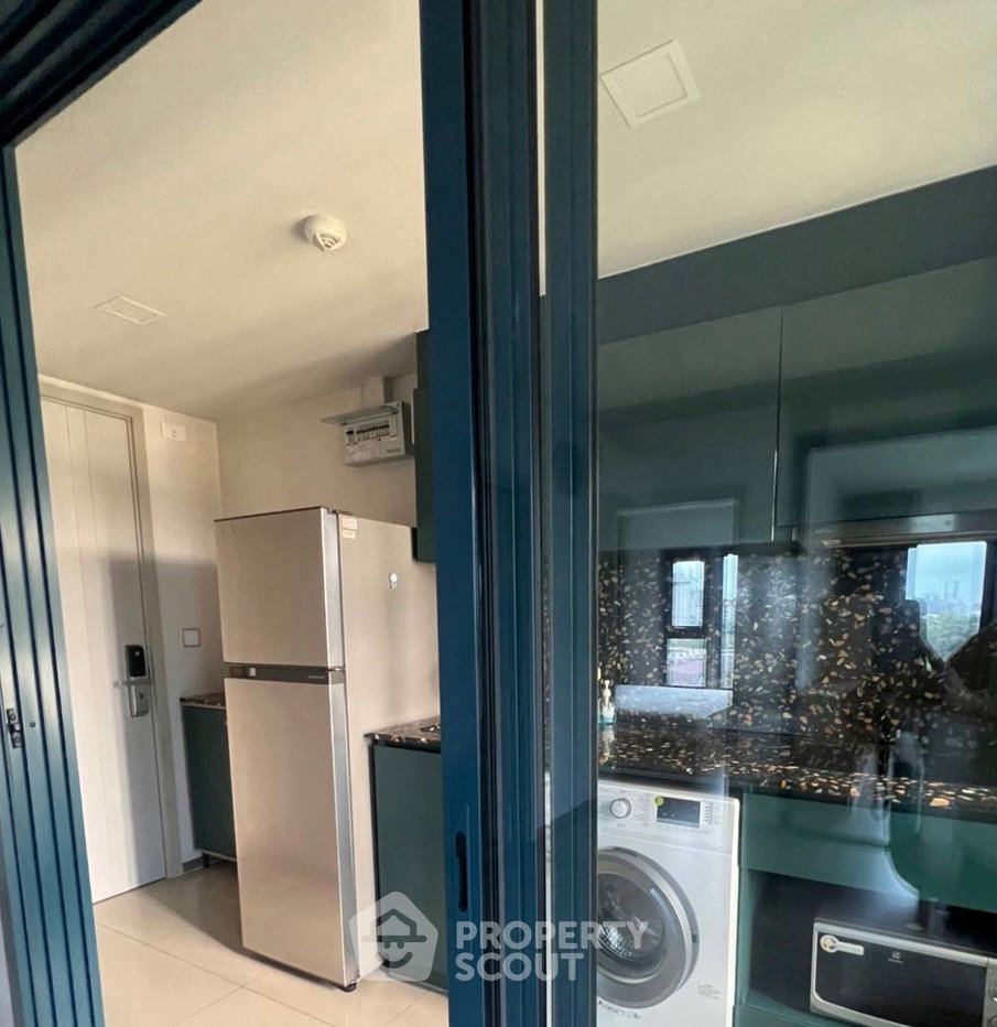 picture 1-BR Condo At The Base Sukhumvit 50 Near BTS On Nut (ID 3196953) - 4/6