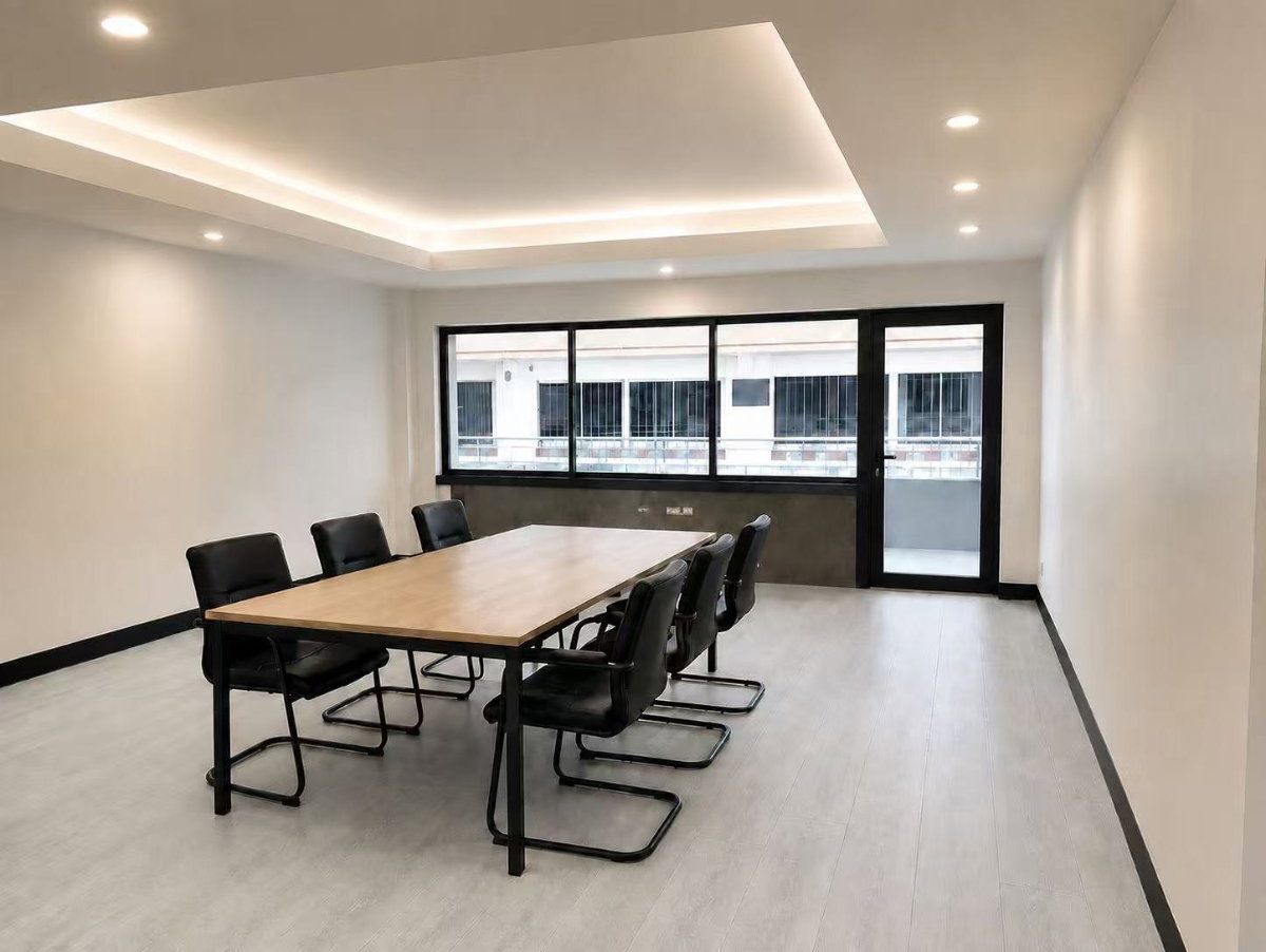 picture Office space for rent in Sukhumvit71 building. - 1/1