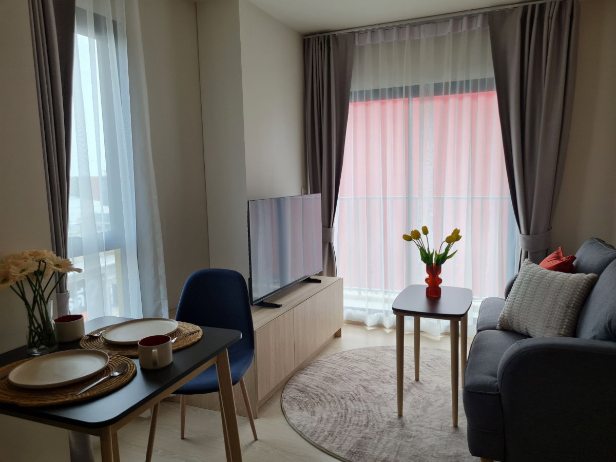 picture 🏙️ New Condo Just 300 Meters from Central Khon Kaen! - 8/13
