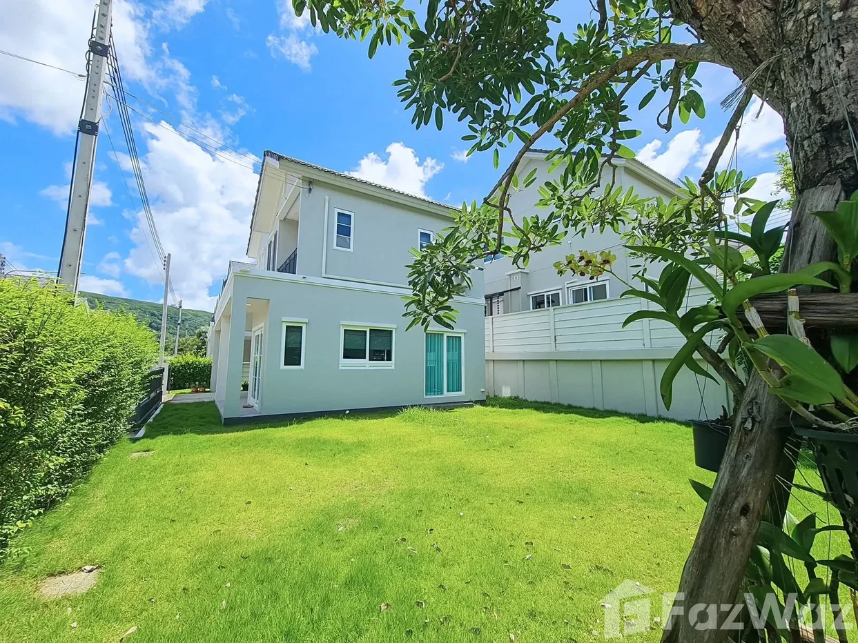 picture 4BR Corner House with Large Private Garden 6672726 - 3/23