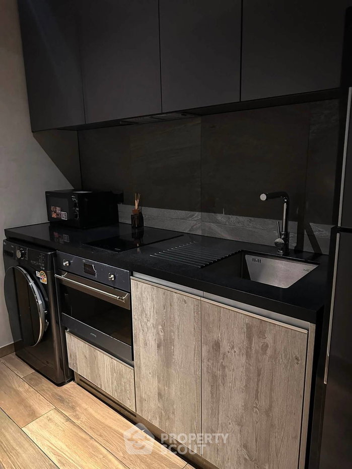 รูป เช่าคอนโด 1 ห้องนอน ขนาด 35 ตารางเมตร The Lofts Asoke MRT เพชรบุรี (ID 3198087) - รูปที่ 2/12
