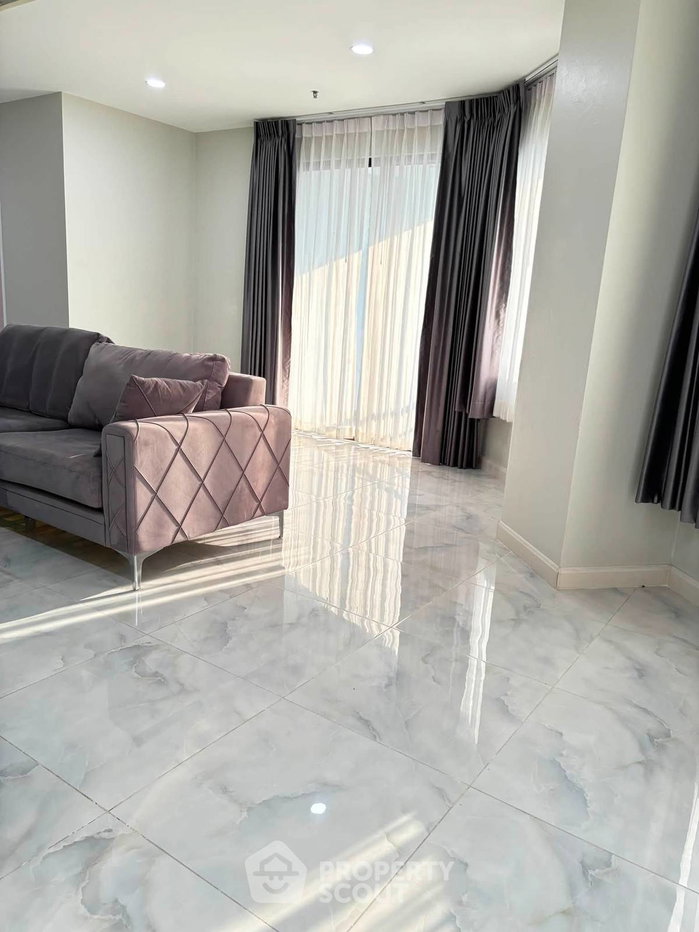 picture 2-BR 202 Sqm At Moon Tower Condominium Near BTS Thong Lo (ID 3195435) - 13/18