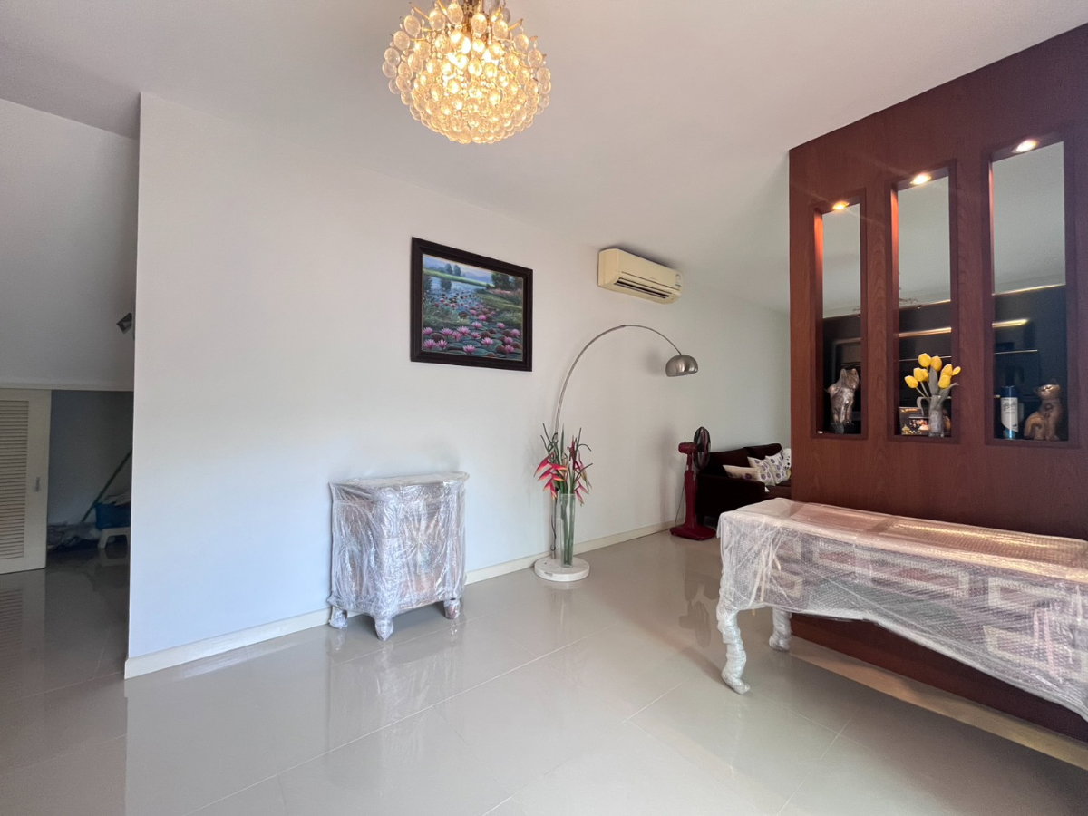 รูป บ้านเดี่ยวทำเลทอง แม่เหียะ ใกล้เทศบาลสุเทพ พื้นที่กว้าง 83 ตร.ว. ฟังก์ชันครบ พร้อมเข้าอยู่! T. 063-6649056 - รูปที่ 14/35
