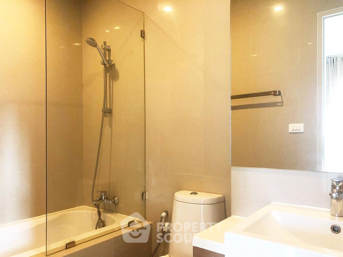 picture 200m To BTS Phrom Phong: 1-BR At Noble Refine Prompong (ID 3079009) - 9/11