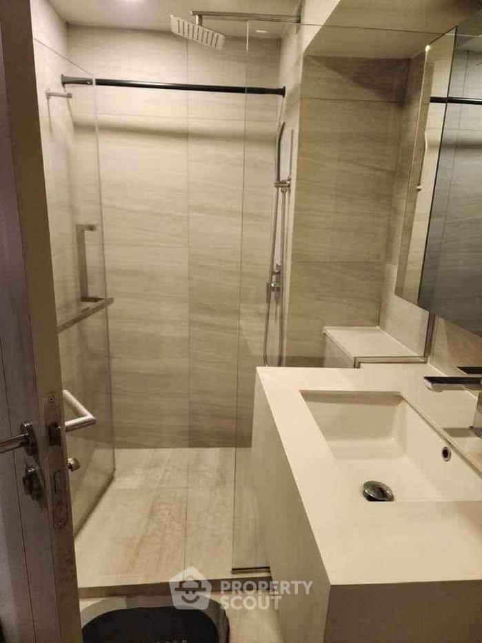 picture 20th-Floor 1-BR At Park Origin Chula-Samyan Near MRT Hua Lamphong (ID 3195221) - 16/18