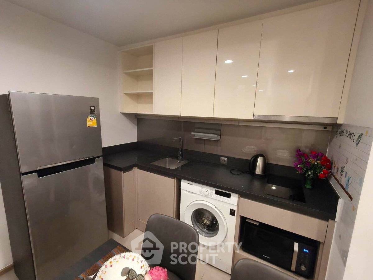 รูป ห้อง 2 ห้องนอน ชั้น 37 ที่ Oka Haus Sukhumvit 36 ใกล้ BTS ทองหล่อ (ID 3137332) - รูปที่ 4/7