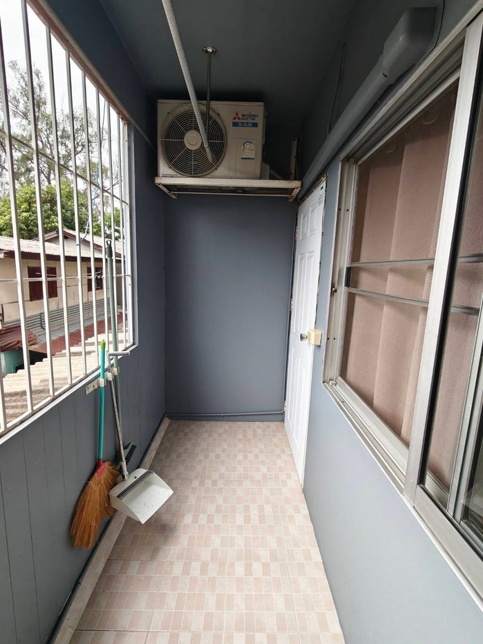 รูป B239 ให้เช่าคอนโดไฟหลวงมีสระว่ายน้ำจอดรถฟรีติดเน็ตเองได้ใกล้ MRT สุทธิสาร - รูปที่ 9/10