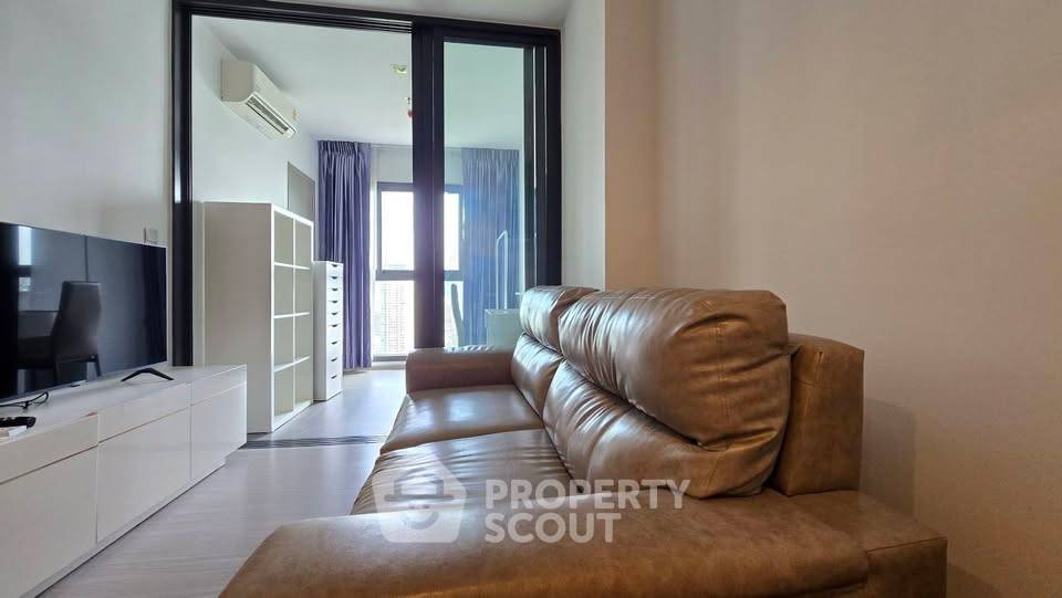 picture 36th-Floor 1-BR At Life Asoke Hype 400m From ARL Makkasan (ID 3195246) - 8/14