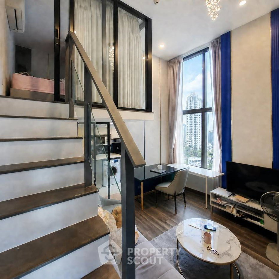 picture 15th-Floor 2-BR KnightsBridge Space Rama 9 Near MRT Phra Ram 9 (ID 3198153) - 3/10