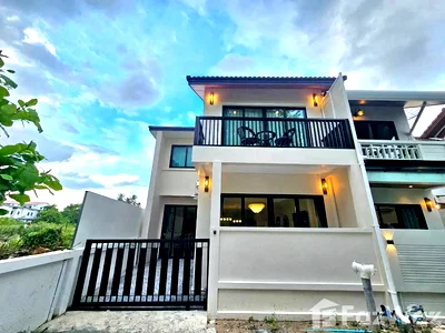 Townhouses for rent Ko Samui Surat Thani : Newly renovated townhouse 6679196