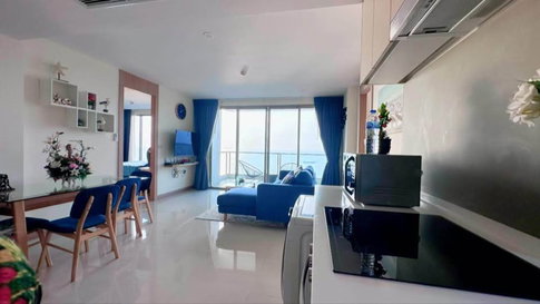 Riviera Jomtien Condominium reduced to 7.5 million baht!!! 2 BR, high floor, sea view under Thai name