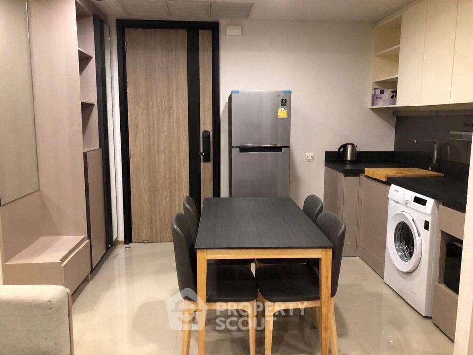 รูป ชั้น 37 ห้องนอน 2 ห้อง ที่ Oka Haus Sukhumvit 36 ใกล้ BTS ทองหล่อ (ID 3192408) - รูปที่ 3/13