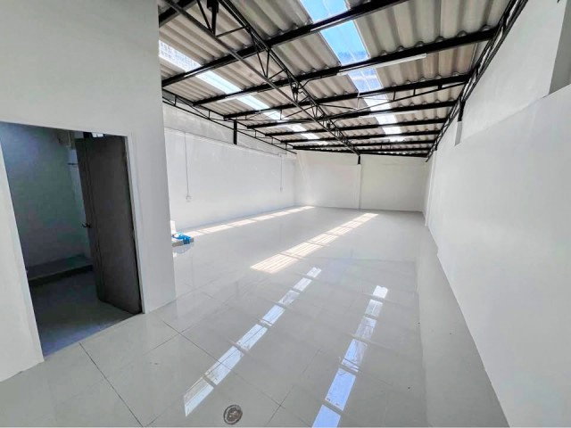 รูป บางมด สุขสวัสดิ์ ให้เช่าอาคารพาณิชย์2คูหา3ชั้น 50ตร.ว.320ตร.ม  โรงพยาบาลบางปะกอก9 อินเตอร์เนชั่นแนล 1.0 กม. - รูปที่ 7/8